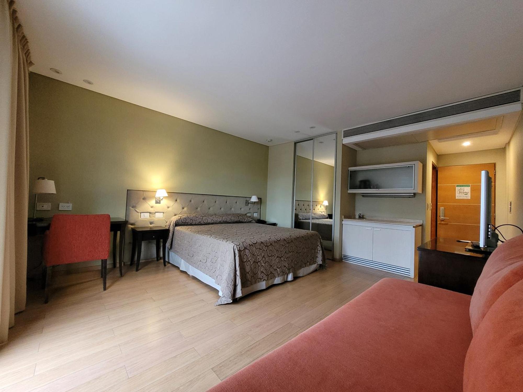 Hotel Plaza Colon  Room photo